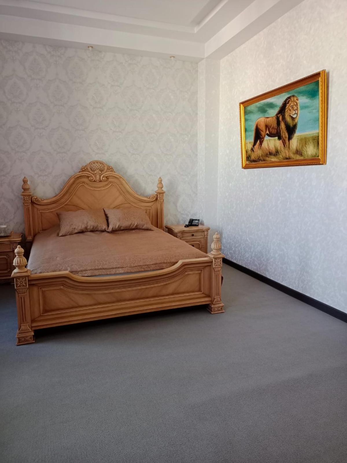 Respect Hotel Pavlodar Buitenkant foto