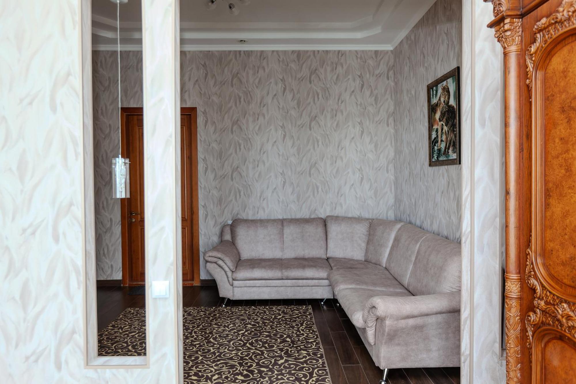 Respect Hotel Pavlodar Buitenkant foto